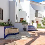 4 Bed Townhouse With Stunning View *