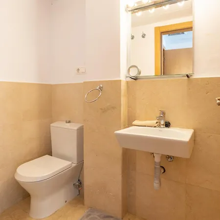 4 Bed Townhouse With Stunning View Holiday home *